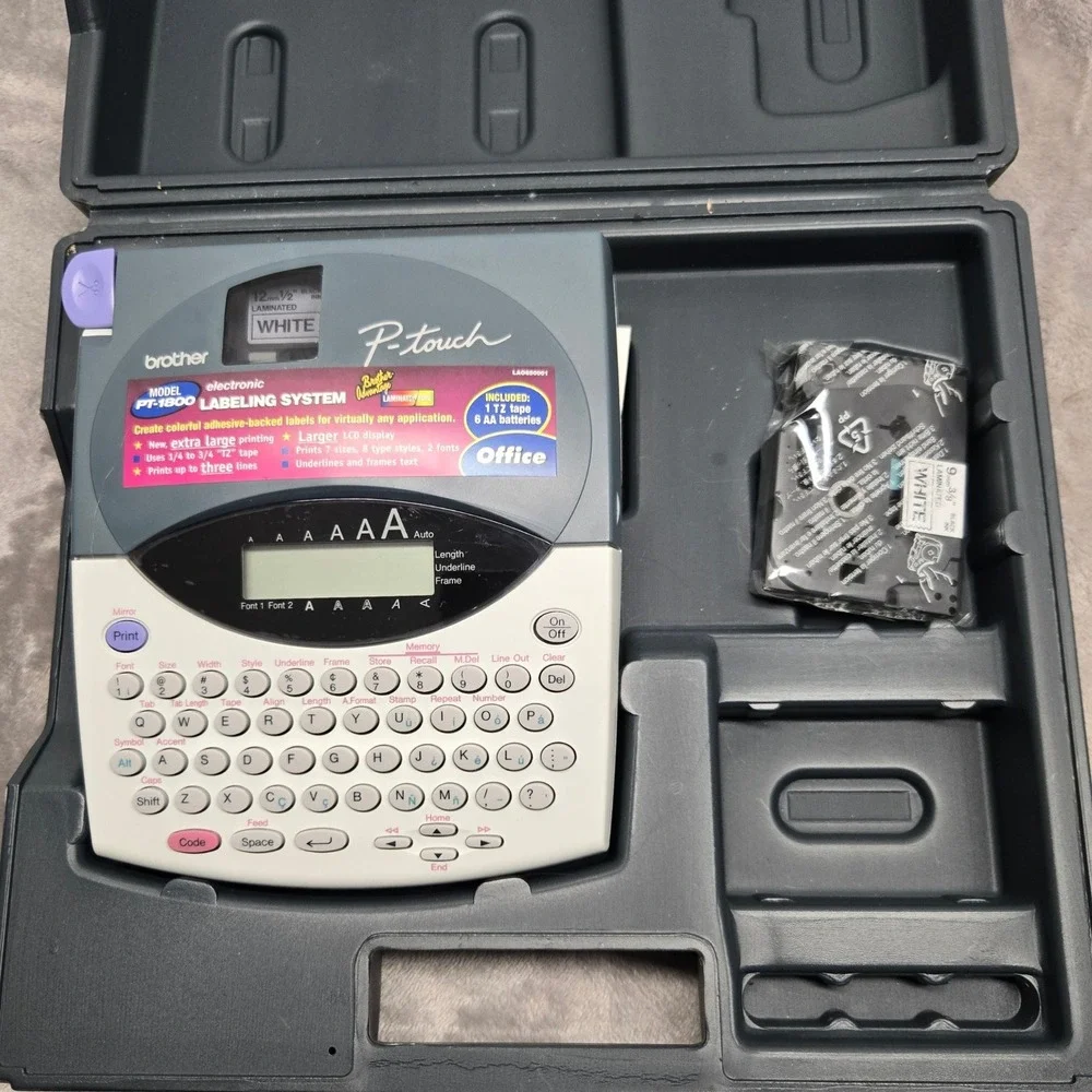 Brother P-Touch PT-1800 Label Maker Electronic Labeling System with Case & Tape
